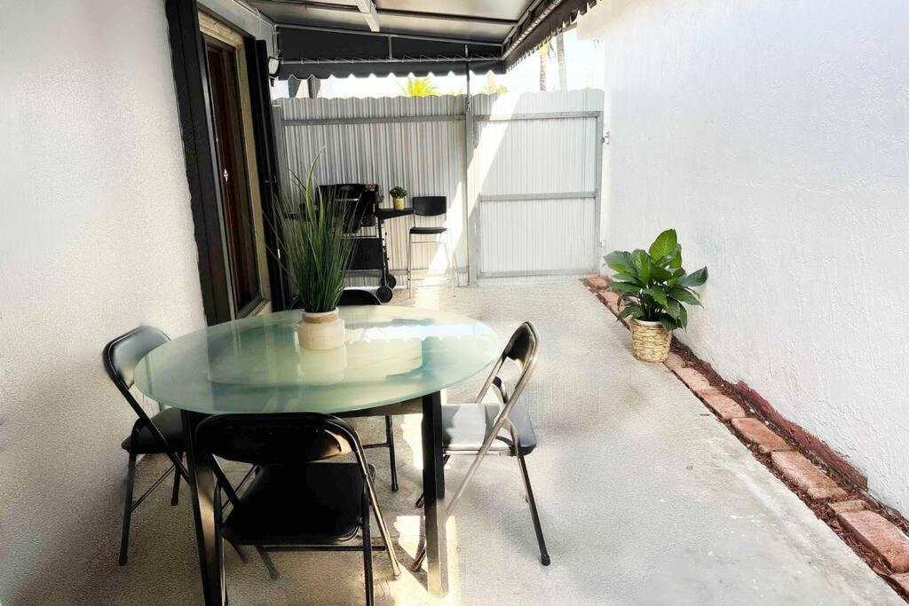 Villa Amazing & Cozy Duplex Near Zoo Miami ! Exterior foto